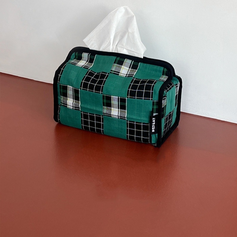 Kryt kutije maramica s kariranim vintage patchwork uzorkom – zaštita od prašine, kućni dekor, višenamjensko skladištenje