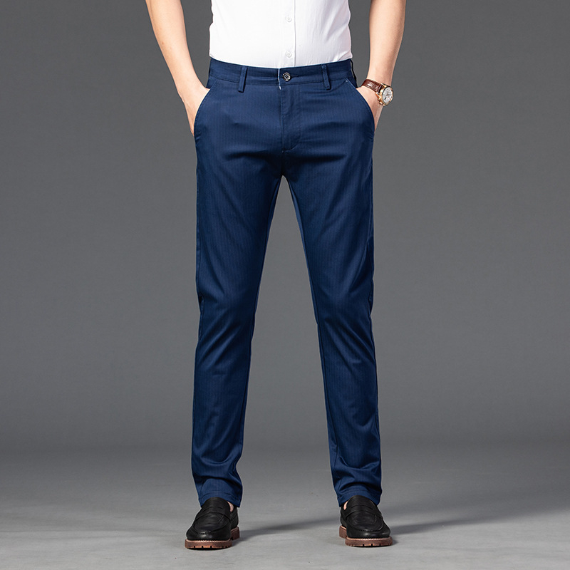 Muške prugaste hlače, elastične, pamuk–polyester, slim kroj, poslovno-ležerni stil, ravne nogavice