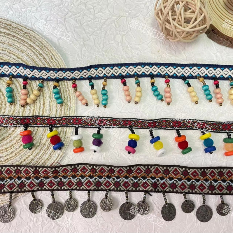 Vintage etnički žakard s DIY drvenim perlicama i metalnim elementima za pozorišne kostime — ukrasni rub za haljine i suknje, čipkasti dodaci