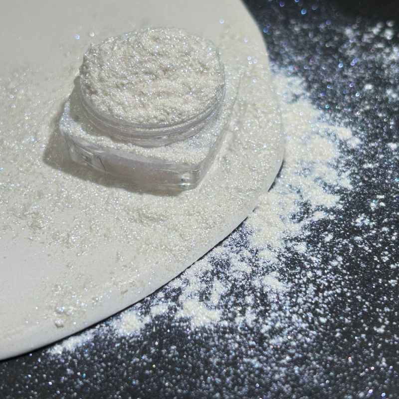 Ledeno-proziran kristalni prah, polarizirani iridescentni fini prah, jednobojne jesen-zimski ručno izrađeni ukrasi za nokte