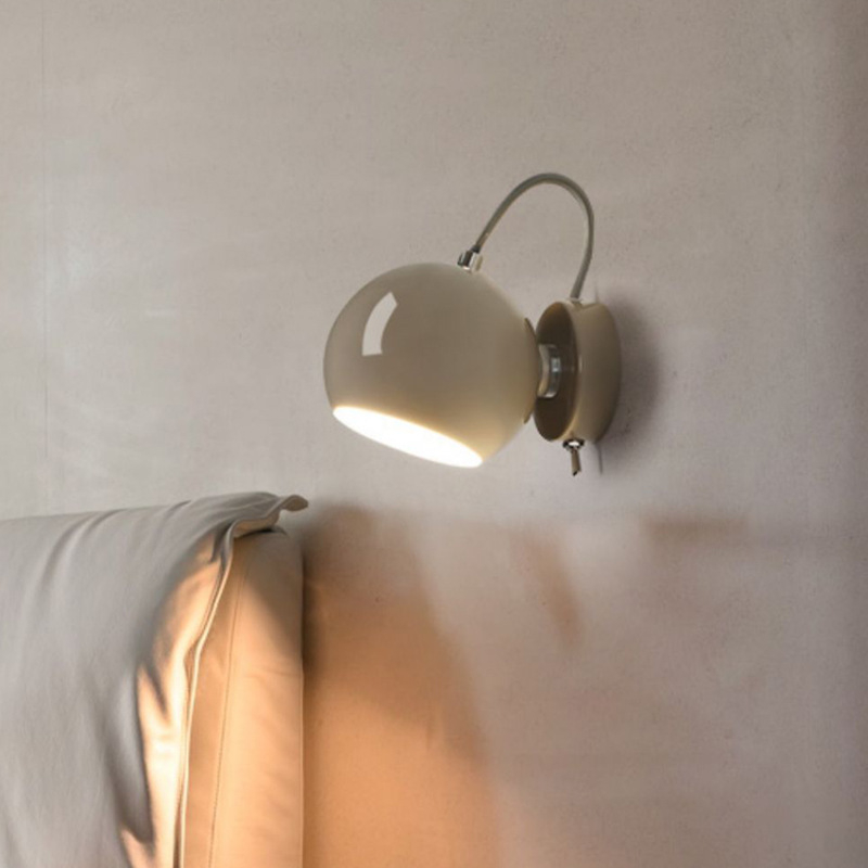 Skandinavska magnetska rotirajuća kuglična zidna lampa za dječju sobu, minimalistično svjetlo za stol i noćno svjetlo