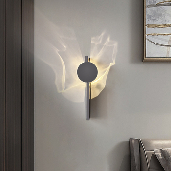 Moderna minimalistička stenska lampa od nehrđajućeg čelika s valovitim uzorkom, za glavnu spavaću sobu i hodnik.