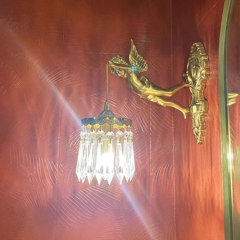 Francuska vintage bakrena zidna svjetiljka sa kristalom, mala svjetiljka za spavaću sobu, reljefni dizajn, otporna na hrđu