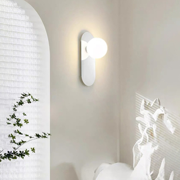 Srebrna zidna lampa Bauhaus stila sa staklenim sjenilom, moderna lampica za čitanje za dnevni boravak, spavaću sobu, hodnik i stepenice