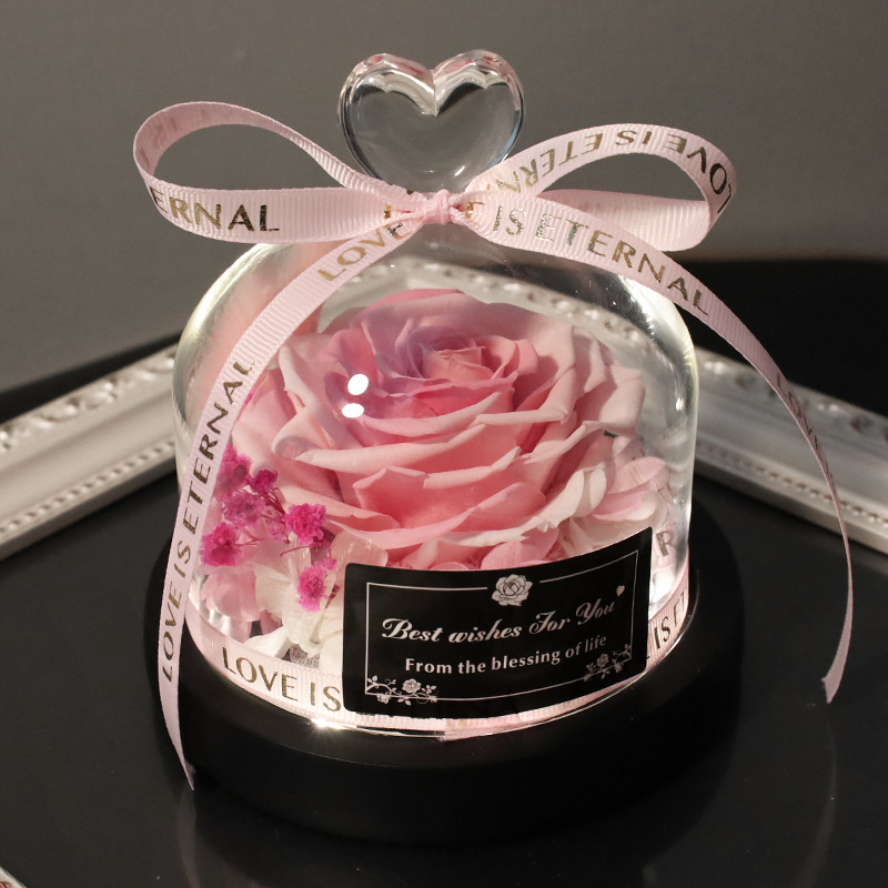 Üveggömbben örök rózsa, kézzel készített, kész ajándék születésnapra és Valentin-napra.