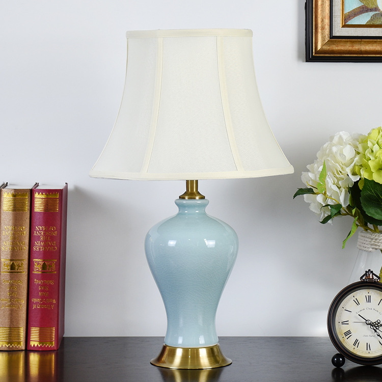 Keramička stolna lampa za spavaću sobu i dnevni boravak s tkanim abažurom, u američkom seoskom stilu.