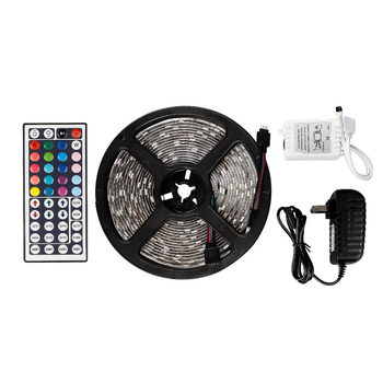 RGB LED trakica, 60 LED, 12V, promjenjivi RGB, regulacija jačine, vodootporna, pozadinsko osvjetljenje televizora, blister pakiranje