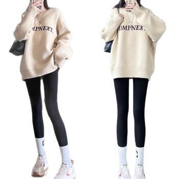 Női szürke függőleges csíkos termikus leggings fleece-béléssel, vastag kötésű, szoros