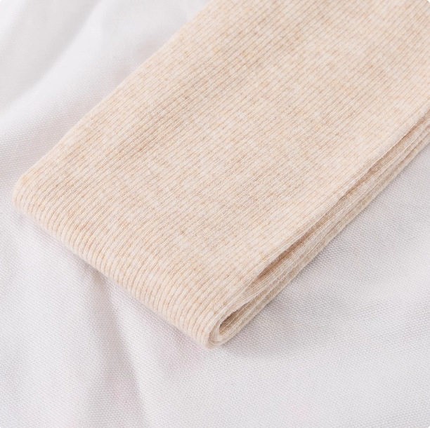 Női szürke függőleges csíkos termikus leggings fleece-béléssel, vastag kötésű, szoros