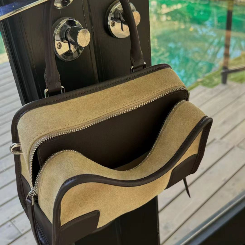 Retro inspirirana tote torba od kože s mat završnom površinom, za rame ili crossbody, za svakodnevnu upotrebu