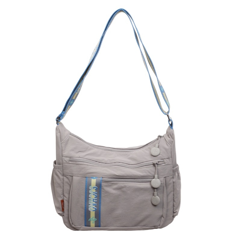 Ženska tote torba za svakodnevne izlaske i posao, s više zatvarača, svestrani minimalistički dizajn, može se nositi preko ramena ili kao crossbody