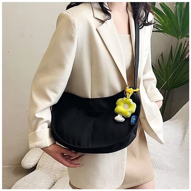 Ženska platnena torba velike kapacitete, dumpling oblik, japanskog stila, svestrana za rame ili crossbody, s cvjetnim uzorkom