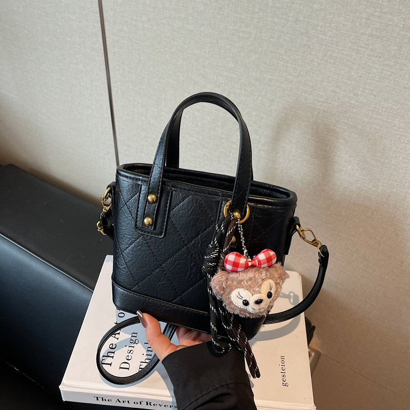 Ženska bucket torba u korejskom stilu, nišni model s dijamantnim šavom, za rame ili crossbody, za posao i svakodnevnu uporabu
