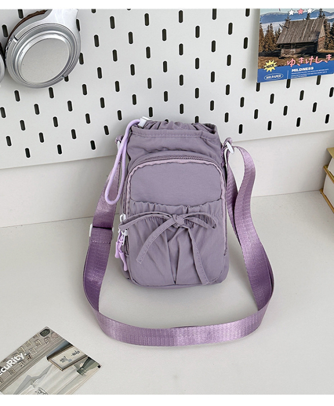 Ženska vodootporna crossbody torba od najlona, srednje veličine, bucket-stil, zatvarač, unutarnja džep za telefon, svakodnevna uporaba, velika kapaciteta