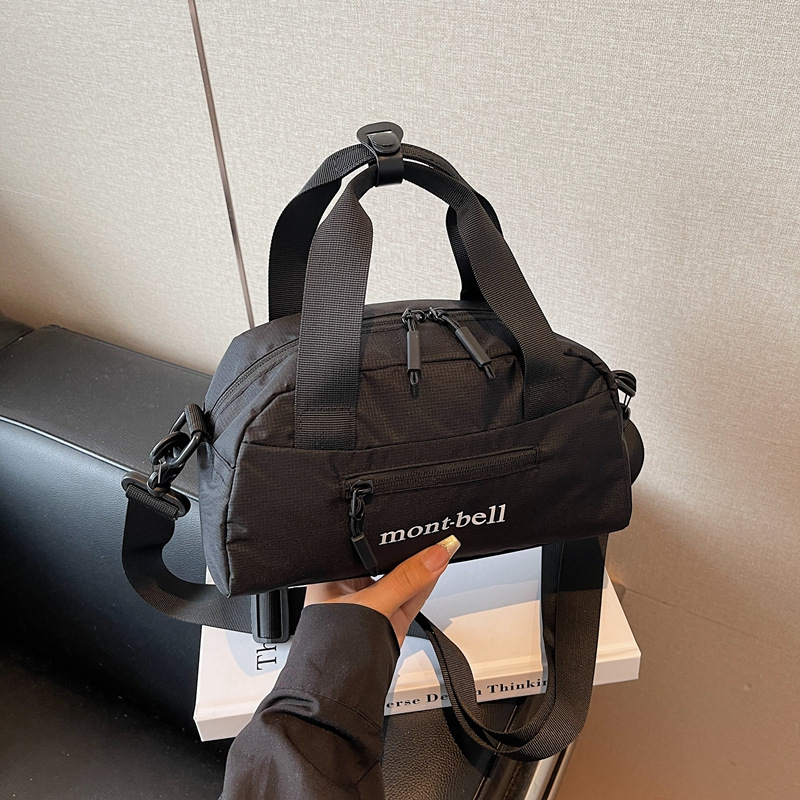 Torba preko ramena u japanskom stilu s motivom slova, lagana i casual, pogodna za putovanja