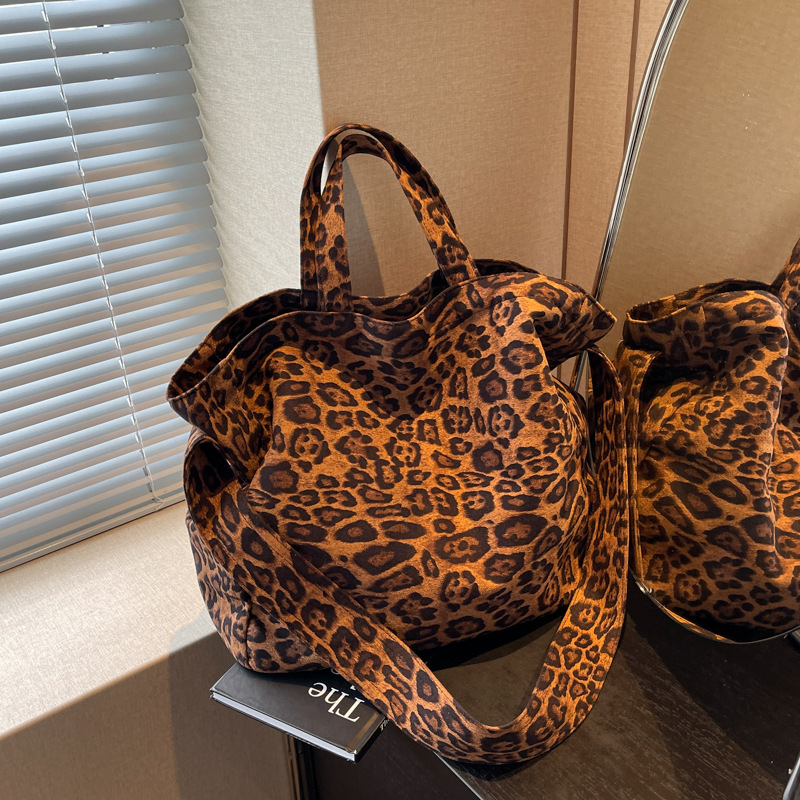 Ženska torba od platna s leopard printom, velika kapaciteta, crossbody ili torba preko ramena, 2025 trend