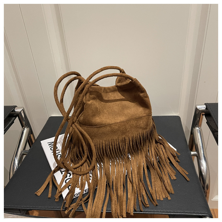 Ženska velur torbica, mala kvadratna crossbody torba, gradski minimalistički stil
