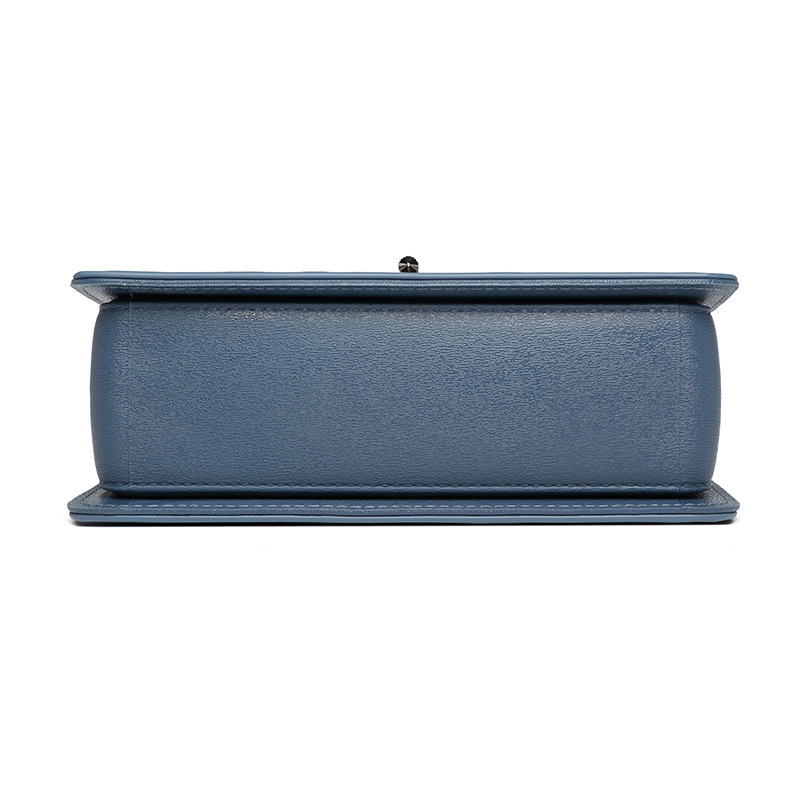 Ženska denim crossbody torba, mala kvadratna, šivani dijamantni uzorak s kaišem od lanca