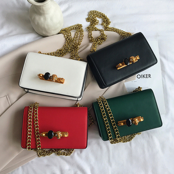 Minimalistička visoko kvalitetna ženska kvadratna torbica s lancem preko ramena – crossbody torbica