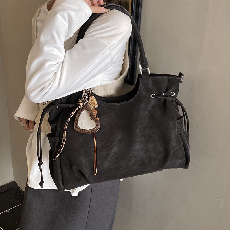 2025 nova velika retro torba za žene, jesen-zima, svakodnevna crossbody i tote torba za rame sa teksturiranom površinom