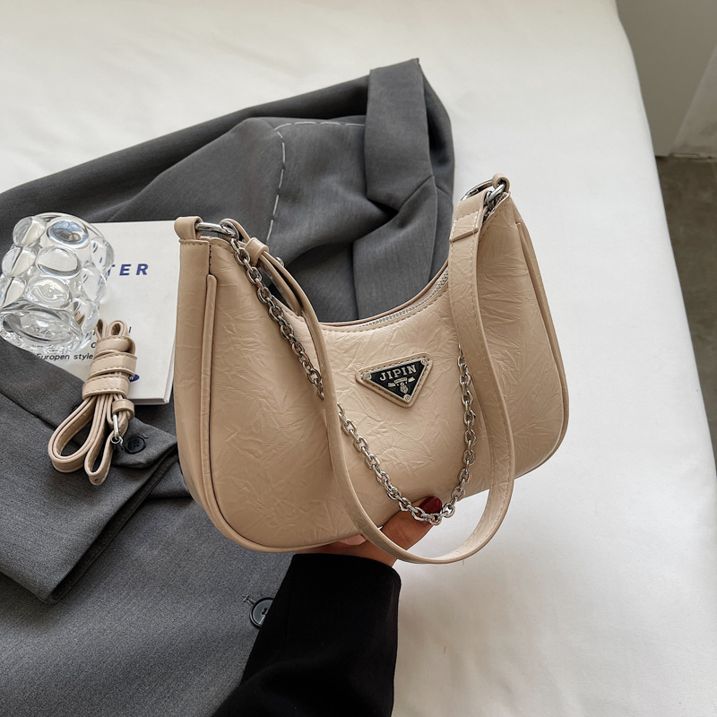 2025 nova ženska crossbody torba sa zapadnjačkim stilom, nišni dizajn, mala i svestrana