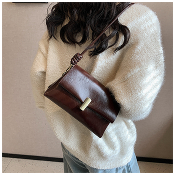 Ženska mala kvadratna PU kožna torbica, crossbody – retro tekstura, casual stil
