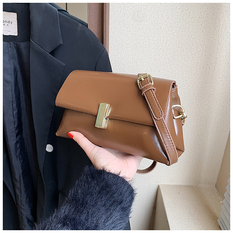 Ženska mala kvadratna PU kožna torbica, crossbody – retro tekstura, casual stil
