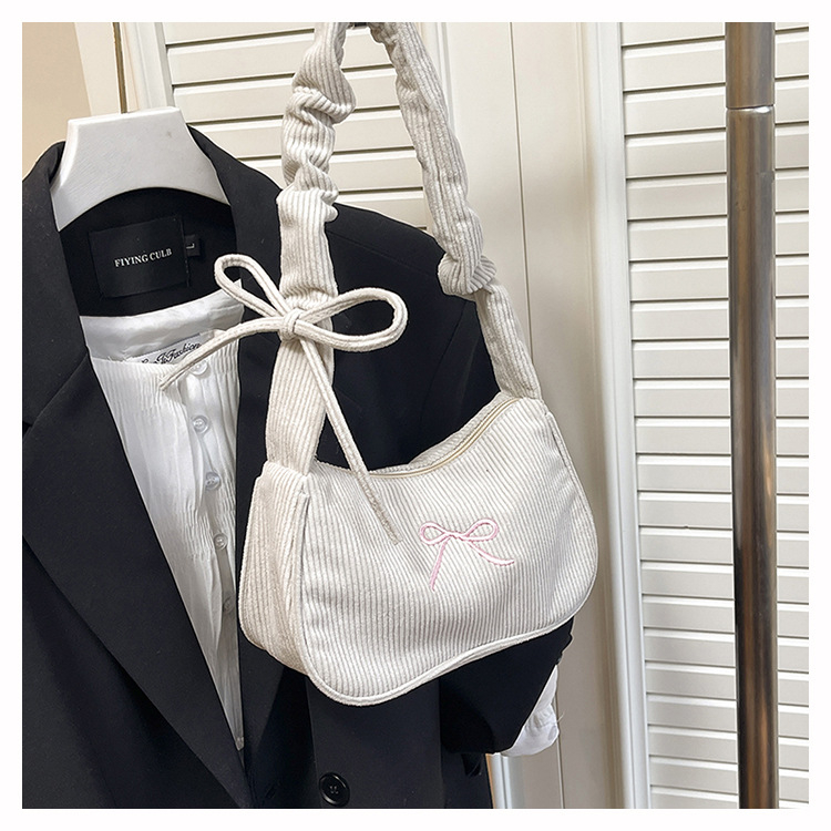 2025 nova moda svestrana torba ispod pazuha, lagana crossbody torba s printsom mašnice i dizajnom oblaka