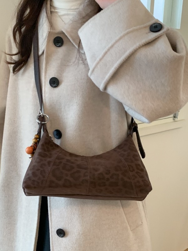 Torba velike kapacitete za žene, retro dizajn, jesen-zima 2025, casual niša dizajn, crossbody torba s jednim remenom, Dumpling stil