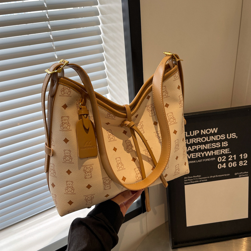 Ženska tote torba s retro printom, velika kapaciteta, model 2025, za svakodnevnu uporabu, preko ramena ili crossbody, PU materijal