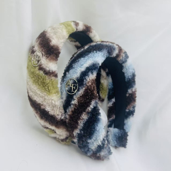 Ženska pliš čelenka za kosu u Fair Isle stilu, s visokim dizajnom koji vizualno produžuje lice, za svakodnevnu upotrebu