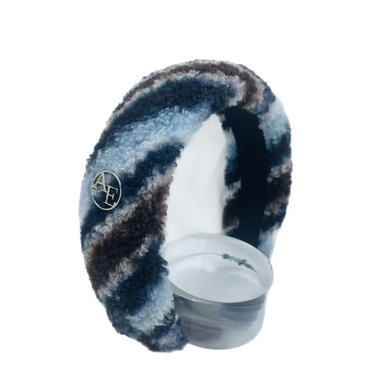 Ženska pliš čelenka za kosu u Fair Isle stilu, s visokim dizajnom koji vizualno produžuje lice, za svakodnevnu upotrebu