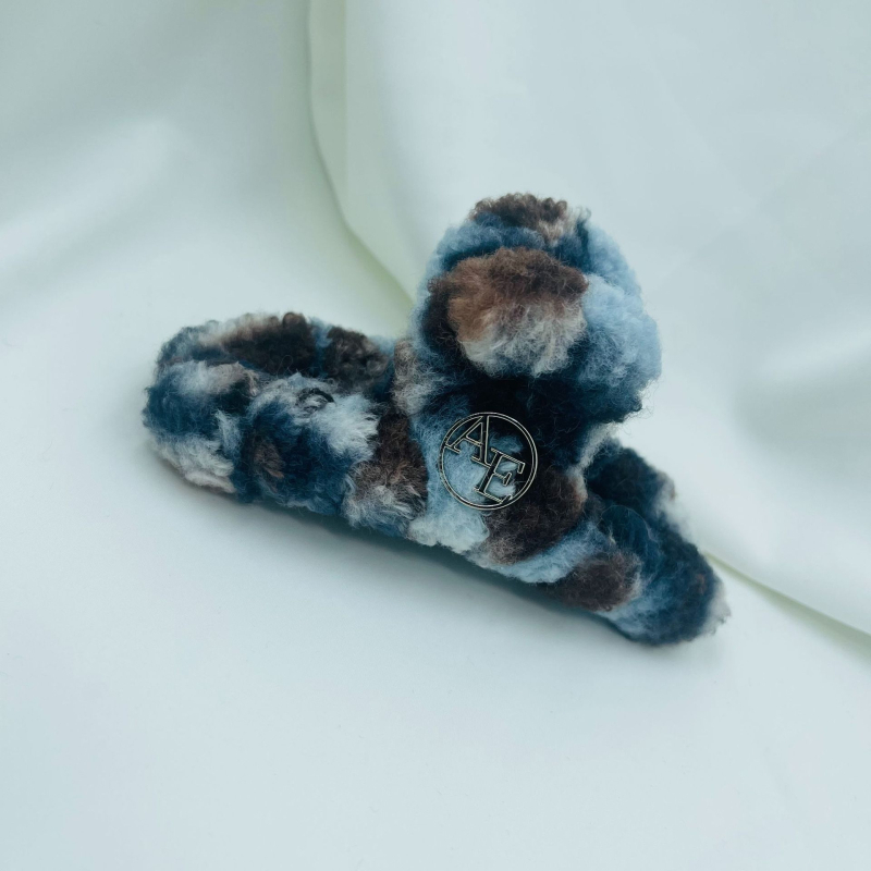 Ženska pliš čelenka za kosu u Fair Isle stilu, s visokim dizajnom koji vizualno produžuje lice, za svakodnevnu upotrebu