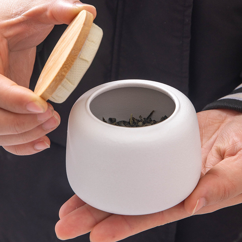 Vintage keramijska mini posuda za čaj, hermetična staklenka za čajne listove, jednobojna, s logom