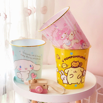 Kružni plastični kanta za otpad s dizajnom My Melody i Cinnamon Roll, 8 L, kućna upotreba, bez poklopca.