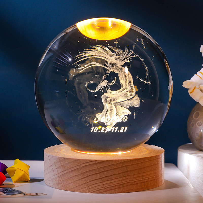 Svetleća kristalna kugla s 12 zviježđima zodijaka, unutarnja gravura Vage, drvena podloga, kreativni mali ukras