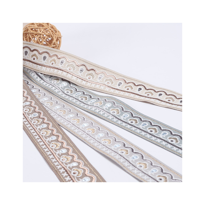 Poliesterska jacquard traka za rub, širine 4 cm, za zavjese i kauč