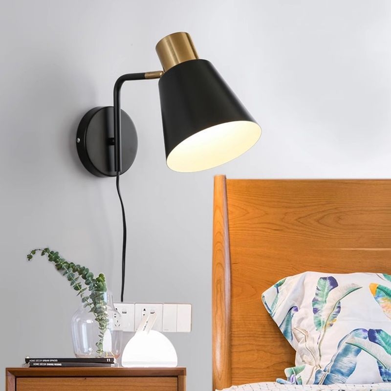 Nordijska minimalistička zidna lampa za spavaću sobu i hodnik, podesivo tijelo, LED