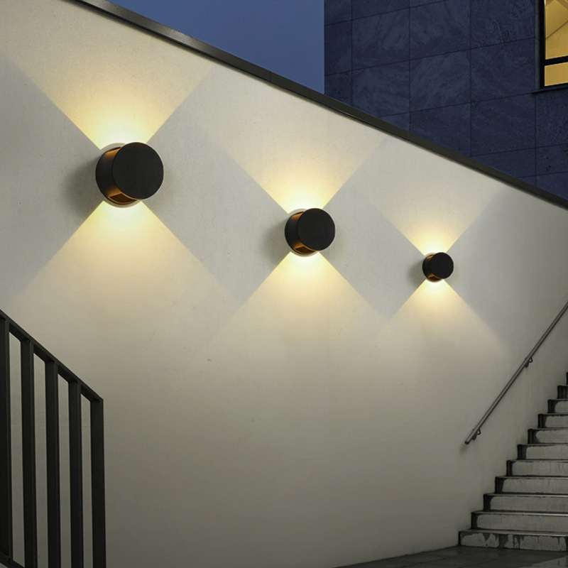 Vanjska vodootporna zidna svjetiljka – moderan minimalist LED ulazno svjetlo za hodnik i balkon