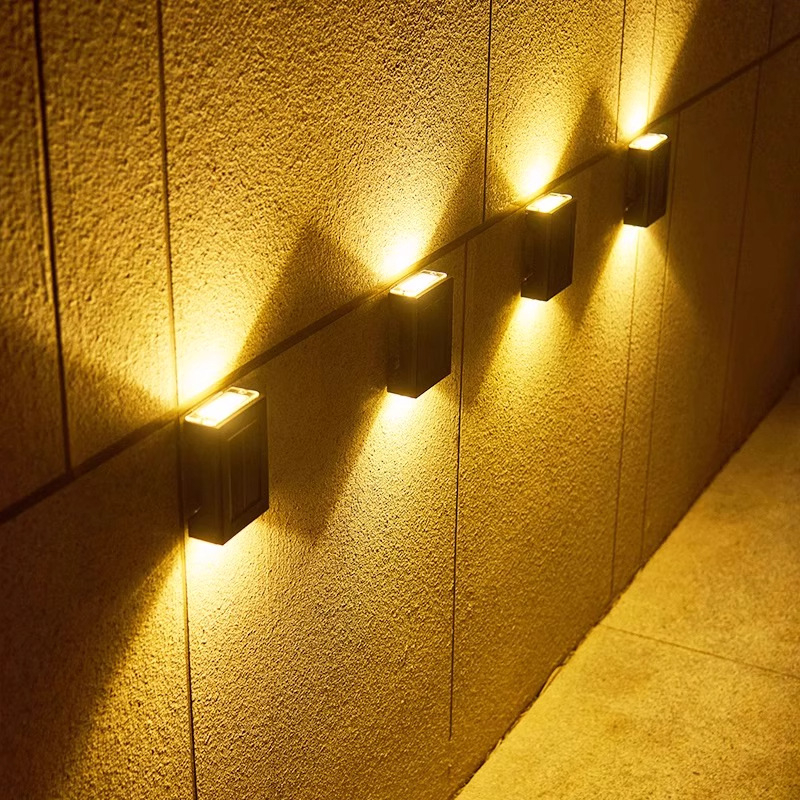 Solarna vanjska zidna svjetiljka, vodootporna za dvorište i vrt, rasvjeta za ogradu i stepenice sa senzorom