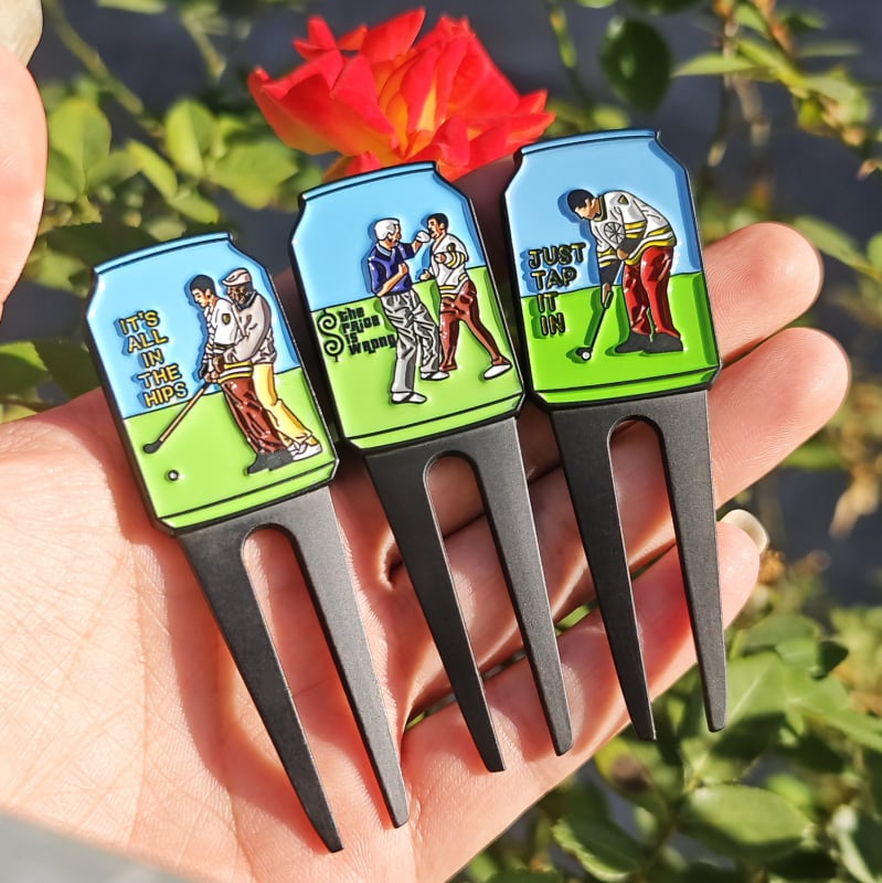 Novi zabavni golf alat za popravak travnjaka Happy Gilmore, dvostrano emajliran