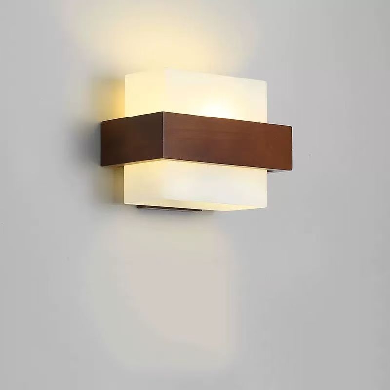 Drvena zidna lampa nordičkog stila za spavaću sobu i hodnik, moderan minimalistički dizajn, orahova boja