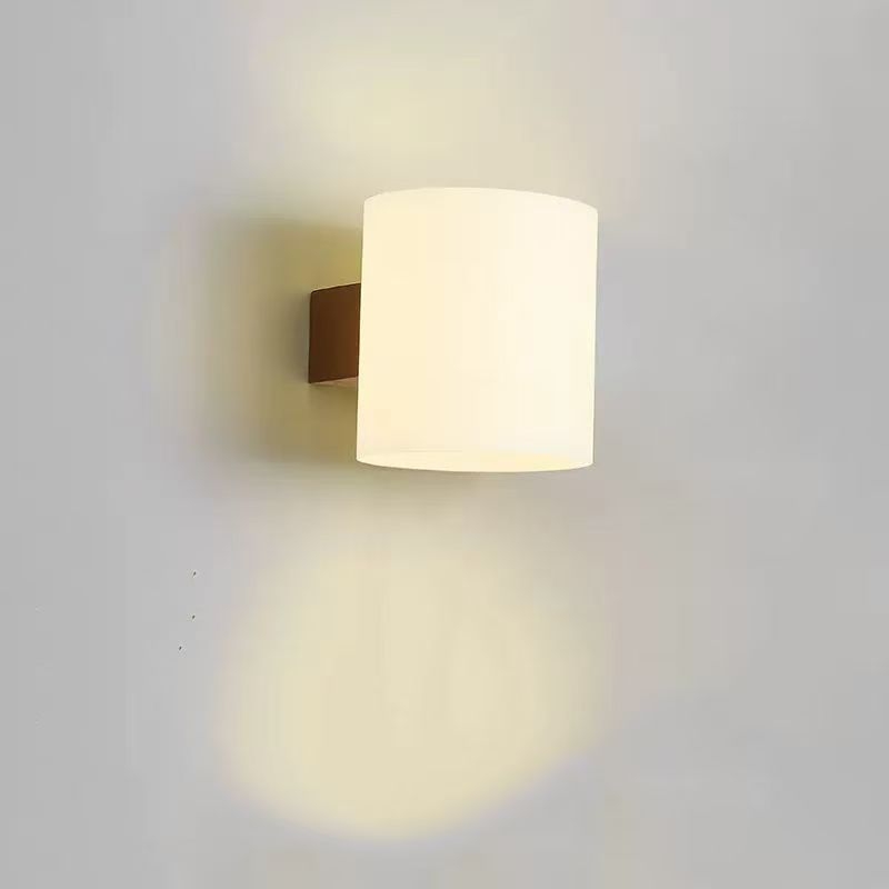 Drvena zidna lampa nordičkog stila za spavaću sobu i hodnik, moderan minimalistički dizajn, orahova boja
