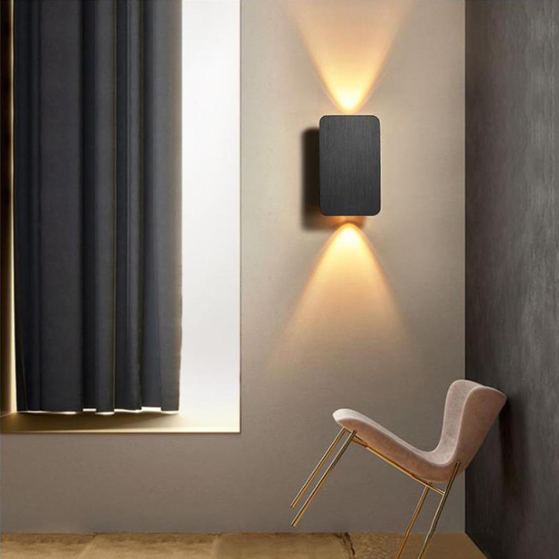 Moderna minimalistička COB zidna rasvjeta sa staklenim sjenilom i aluminijskim tijelom, pogodna za spavaću sobu, hotel, studij i hodnik.