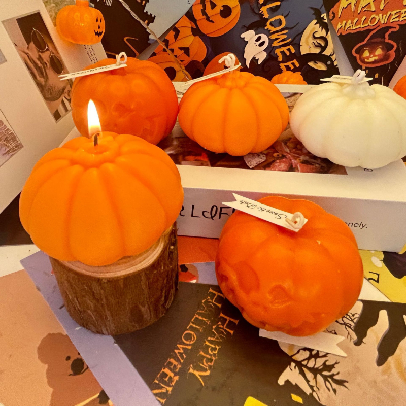 Svijeća s mirisom buče za Halloween – ručno izrađena od sojine smjese, okruglog oblika, dar za rođendan