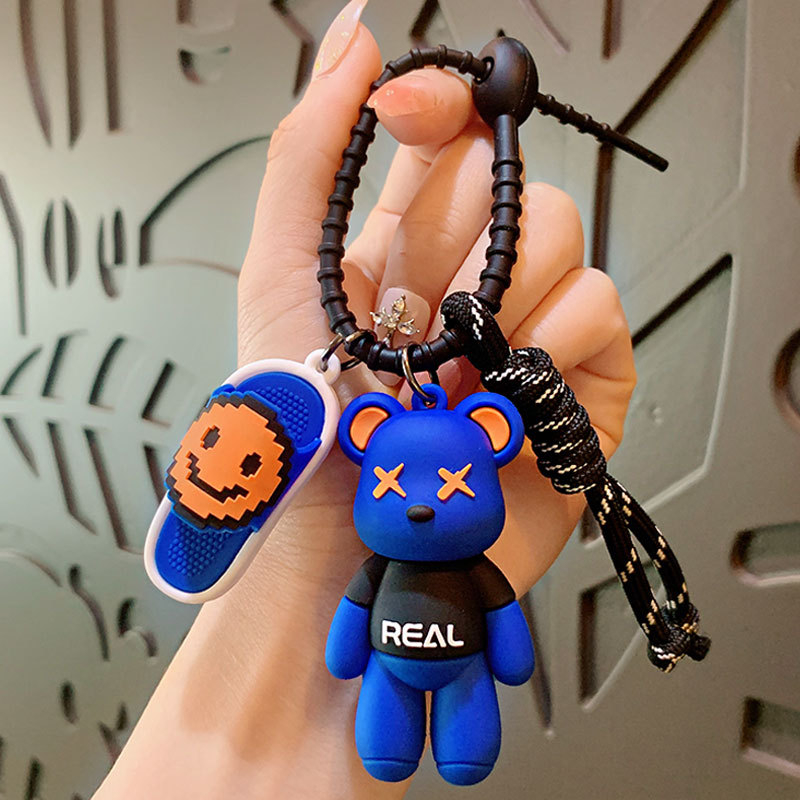 Autentični karikaturalni privjesak za ključeve iz serije Slipper Bear – moderan privjesak za automobil i ruksak