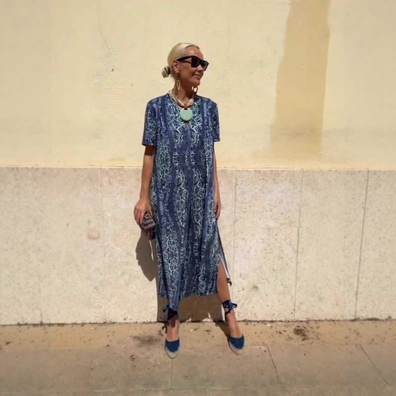 Ljetna midi haljina s V izrezom, opuštenim strukom, kratkim rukavima, otiskom, etno vintage stil, elegantna i graciozna