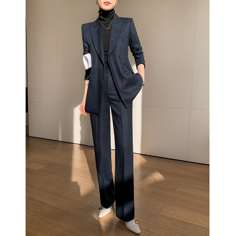Ženski vuneni kostim sa širokim hlačama, 2026. stil, proljeće-jesen-zima, profesionalni formalni outfit