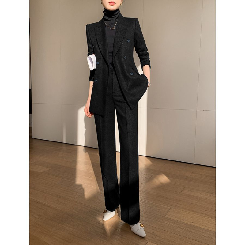 Ženski vuneni kostim sa širokim hlačama, 2026. stil, proljeće-jesen-zima, profesionalni formalni outfit
