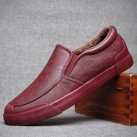 Férfi téli cipő meleg bélésű, PU bőr slip-on brogues, mindennapi viselet